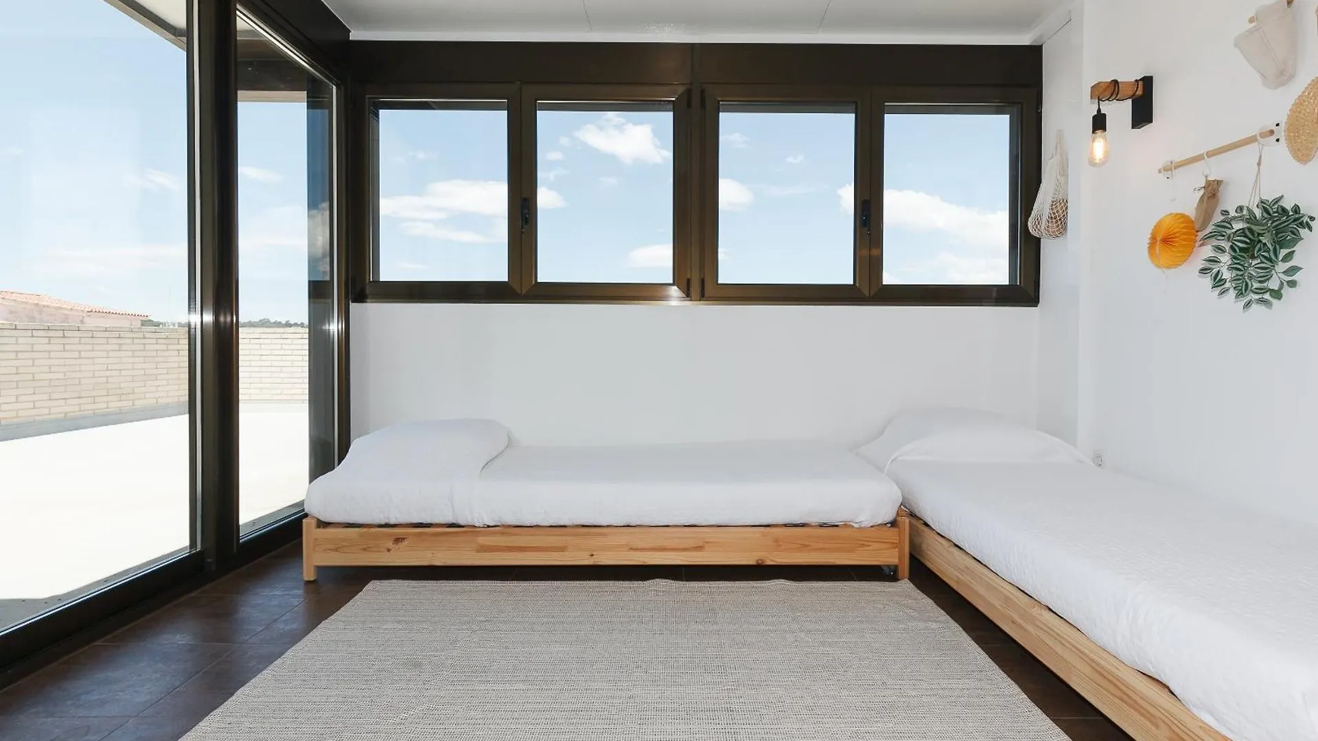 Uhc Caspel Apartments La Pineda
